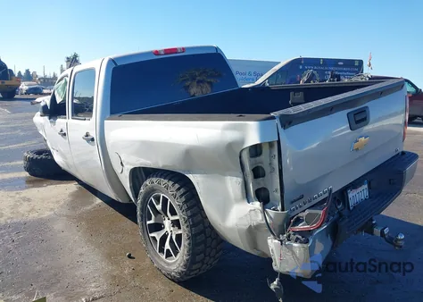 2010 Chevrolet Silverado 1500 Lt z USA, uszkodzony, nr VIN 3GCRCSE01AG275182